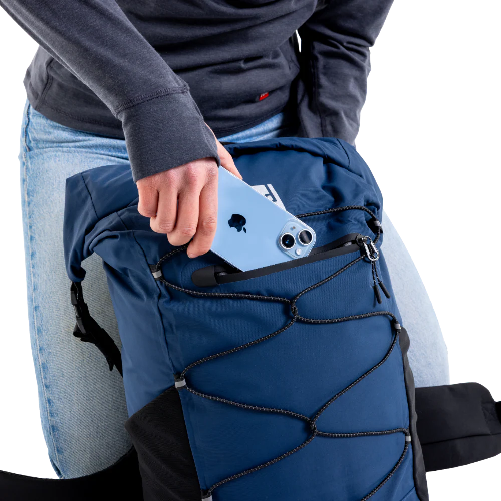 Lahek vodoodporen nahrbtnik Red Original 22L