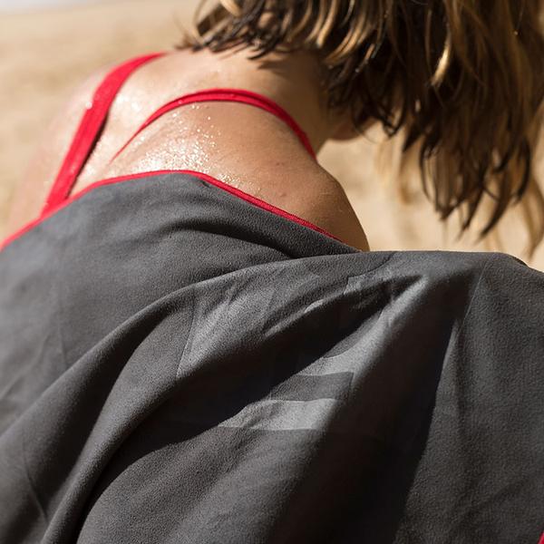 Red Original brisača za plažo